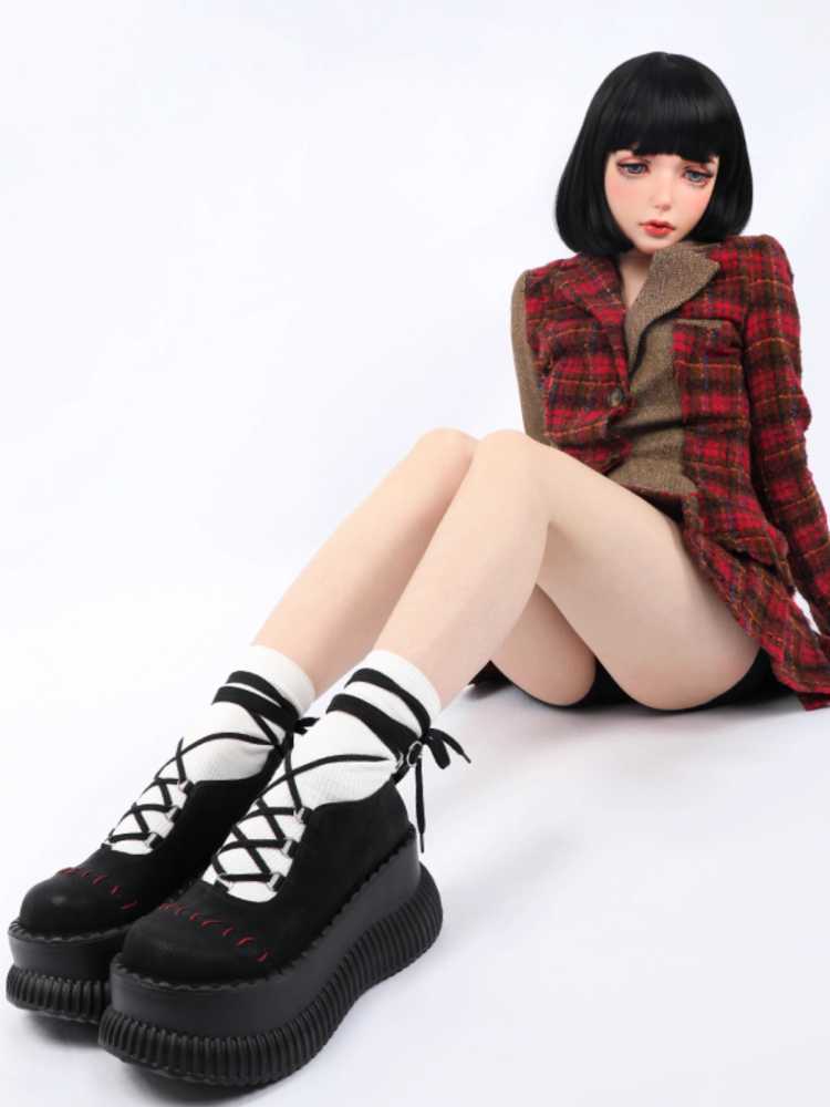 Mary Jane platform shoes