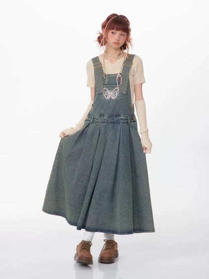 Denim suspender skirt