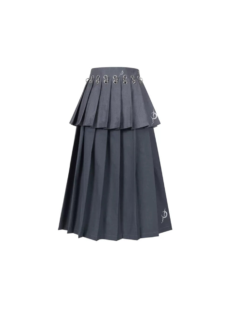 Gray pleated skirt