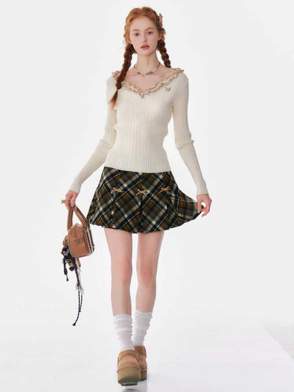 A-line plaid skirt