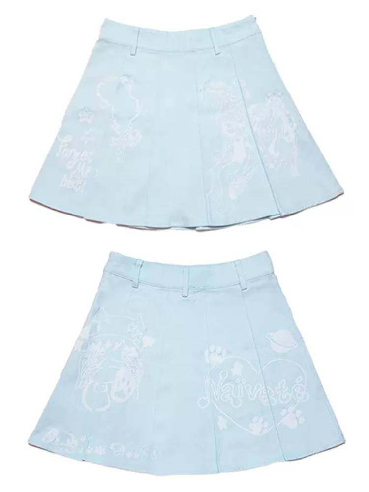 Blue pleated skirt