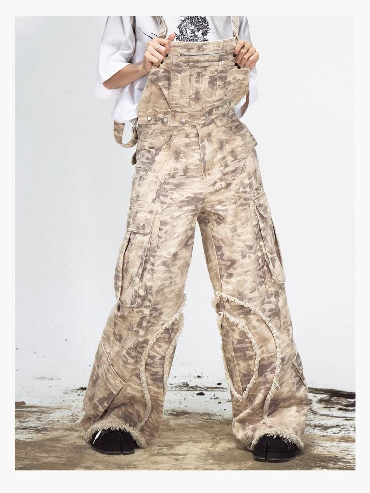 Camouflage multi-pocket overalls