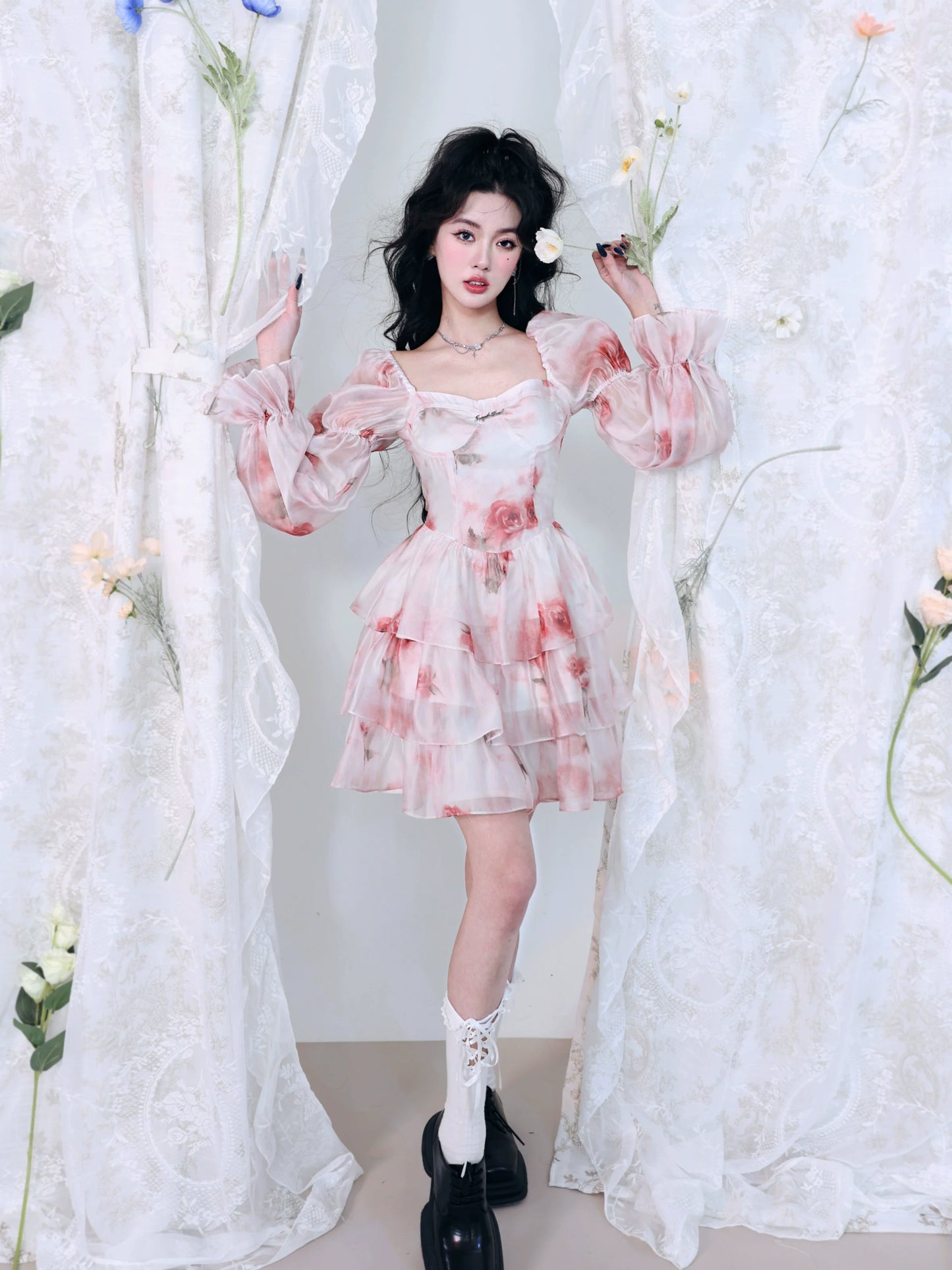 Rose princess puff sleeve dress