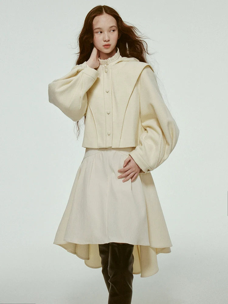 hooded short pleated lantern jacket