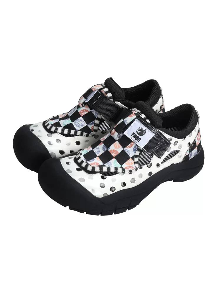 Velcro women's shoes