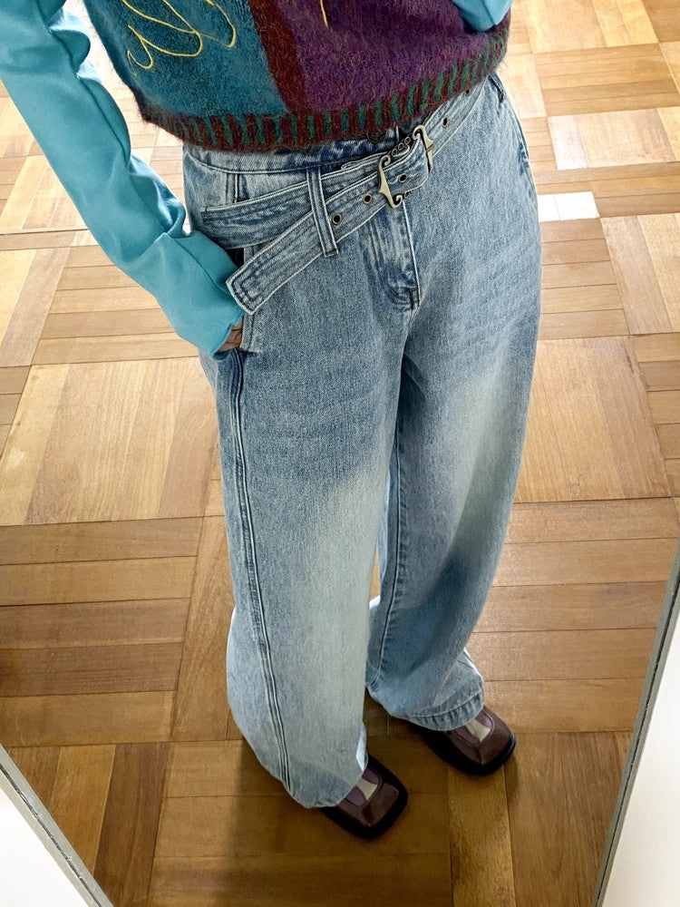 Wide leg jeans