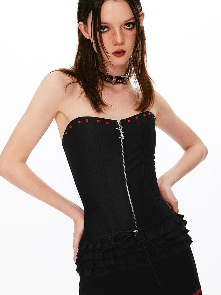 Corset with straps