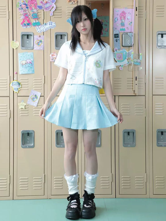 Short-sleeved sailor uniform