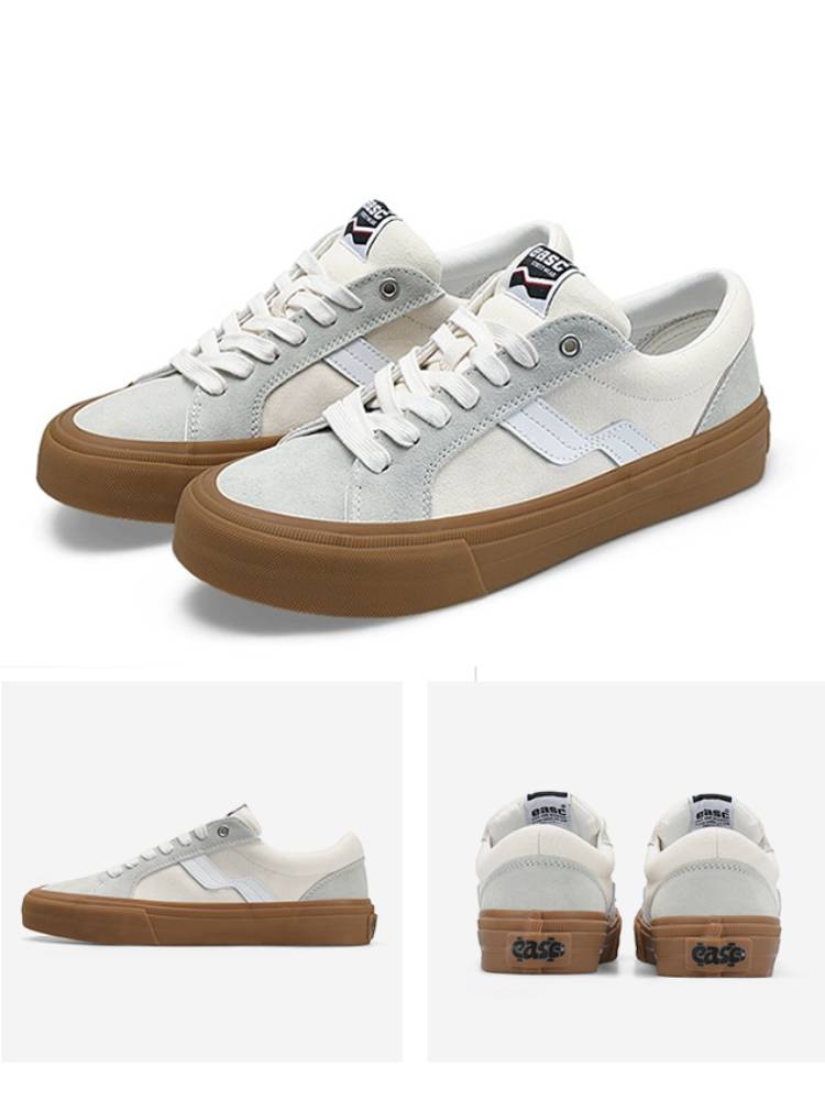 Casual canvas shoes