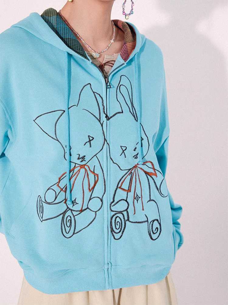 Hooded sweatshirt