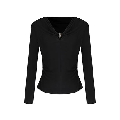 Pullover mit V-Ausschnitt und Metallring