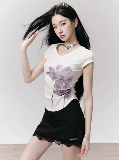 Floral Lily V-Neck T-Shirt