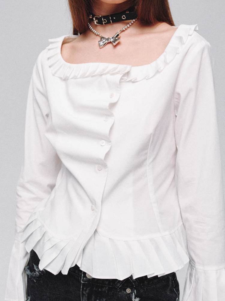 Pleated lace shirt