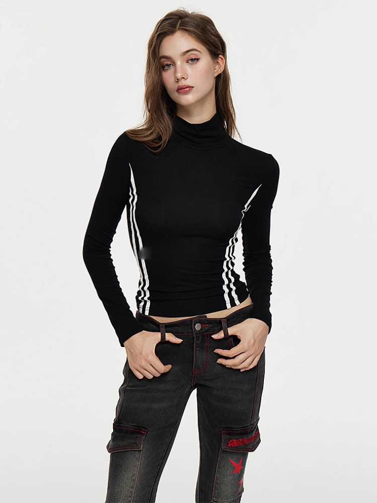 Slim fit long sleeve inner top