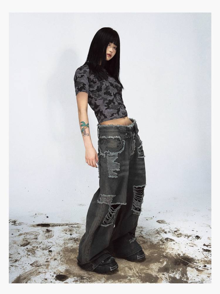 Distressed loose wide leg pants