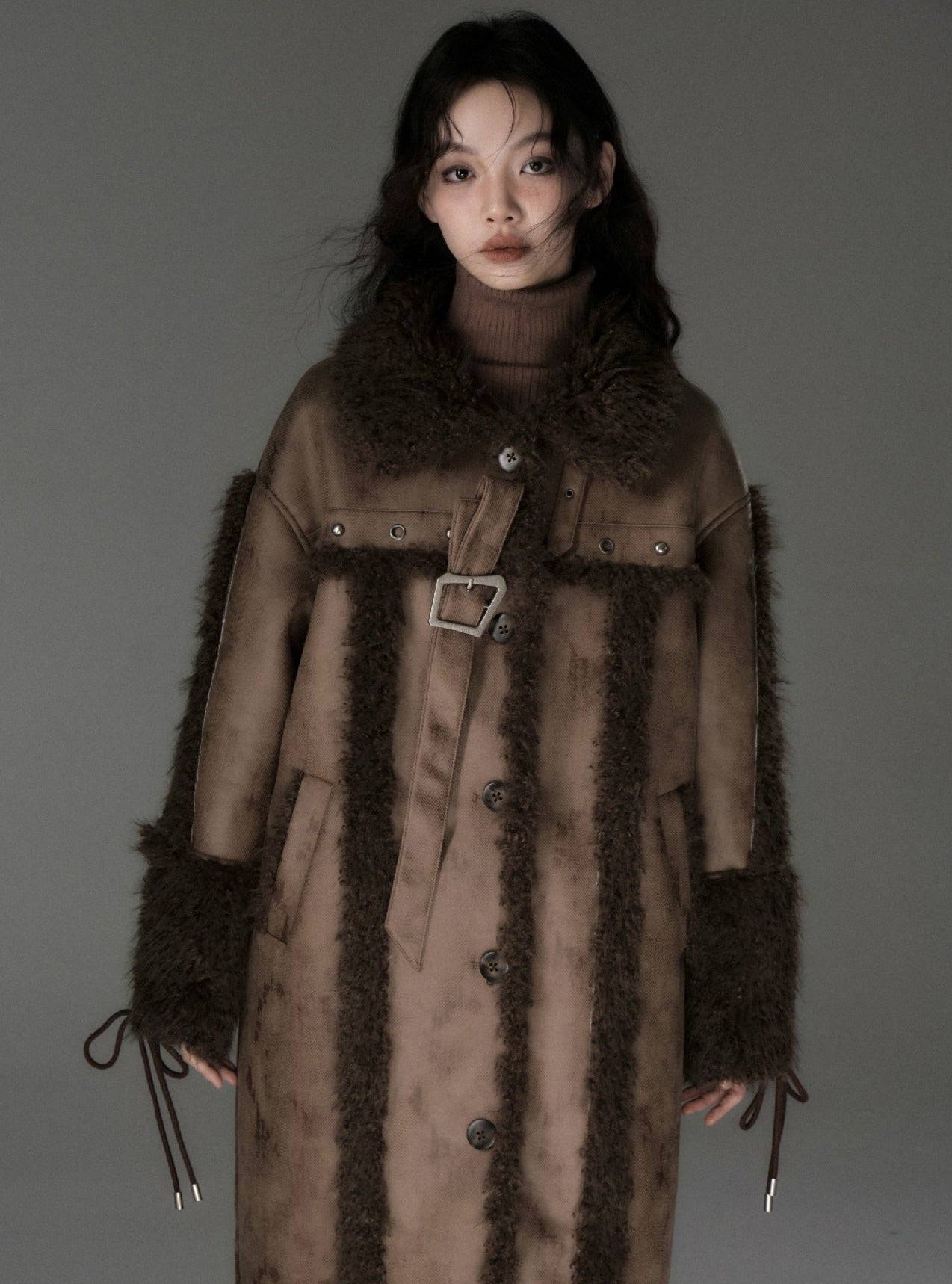 Long lamb fur integrated stitching jacket