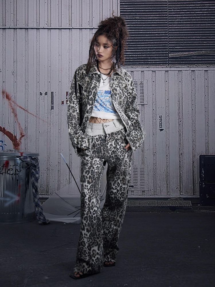 Retro leopard print straight pants