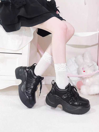 Casual platform sneakers