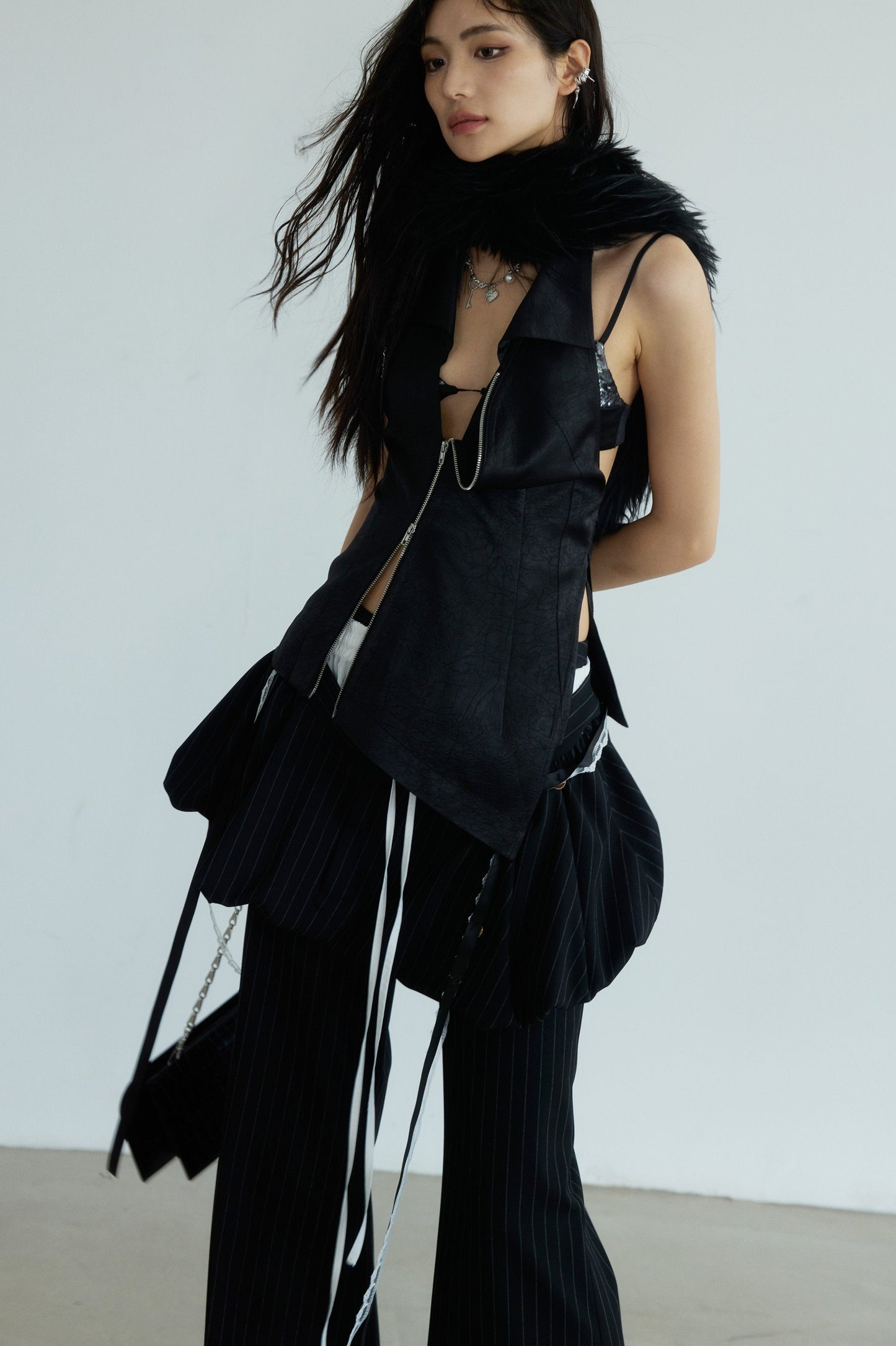 Textured Halterneck Backless Vest