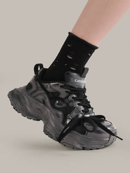 Platform sports shoes