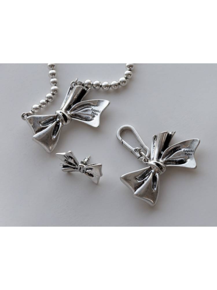 Retro silver ribbon earrings + necklace + pendant