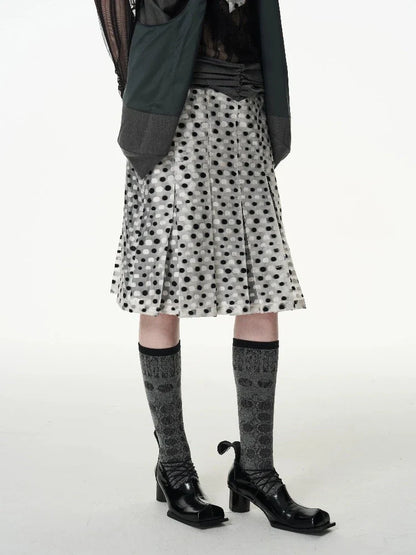 Polka dot pleated skirt