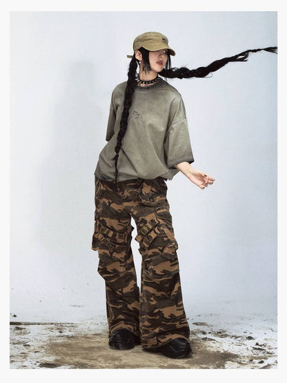 Camouflage retro style casual pants