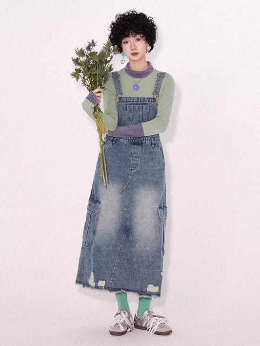 Loose denim suspender skirt