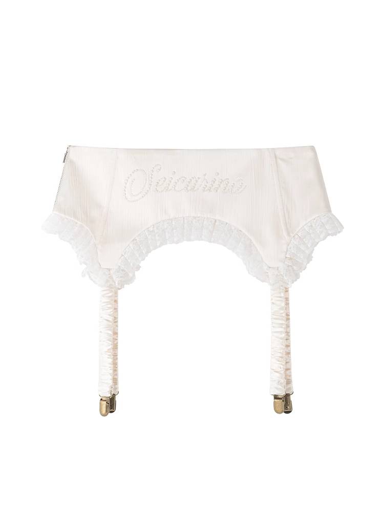 Clip garter belt