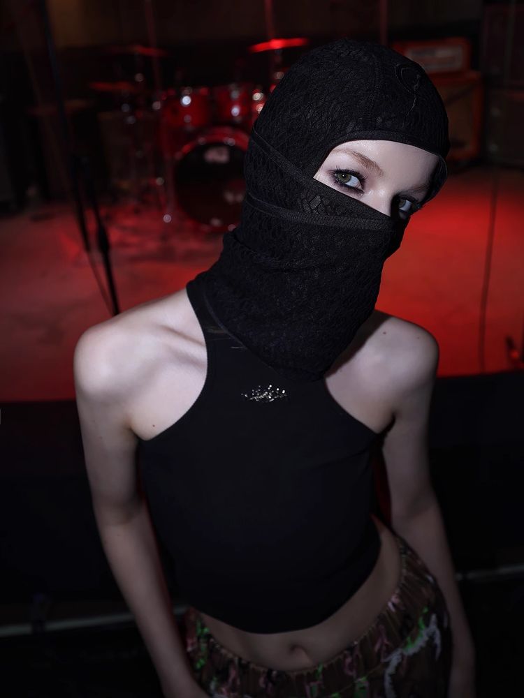 Mesh head mask