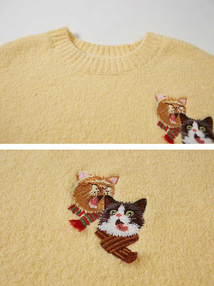 Kitten knitted sweater