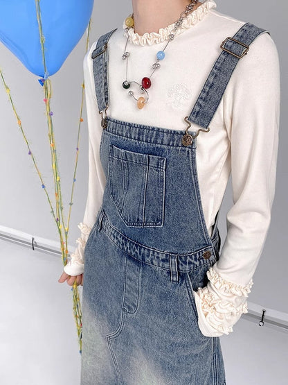 Loose denim suspender skirt