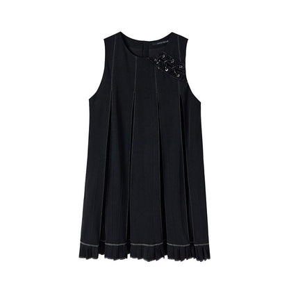 Elegance Design Pleated Short Dress