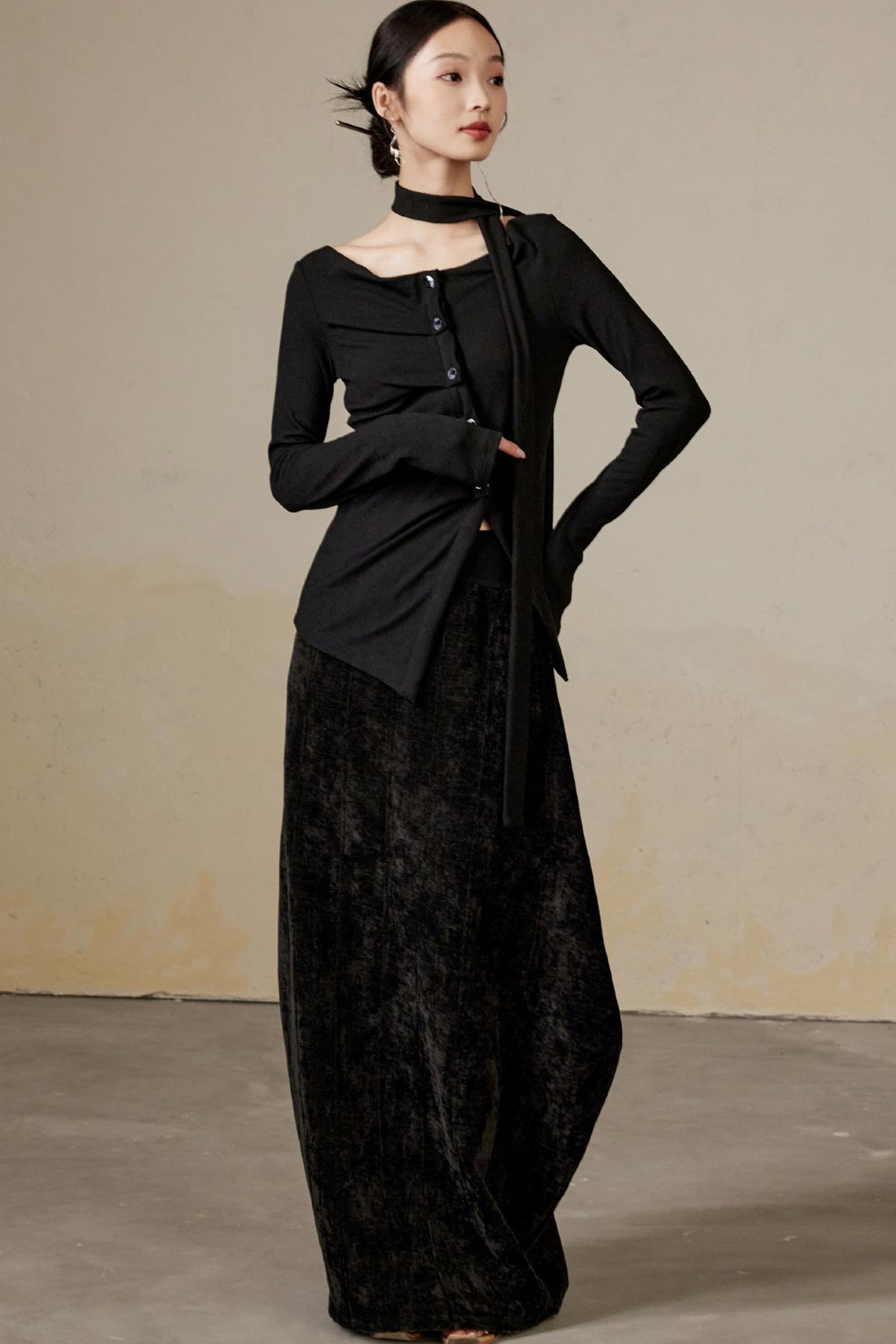 Schwingender Hals Langarm Strickoberteil 