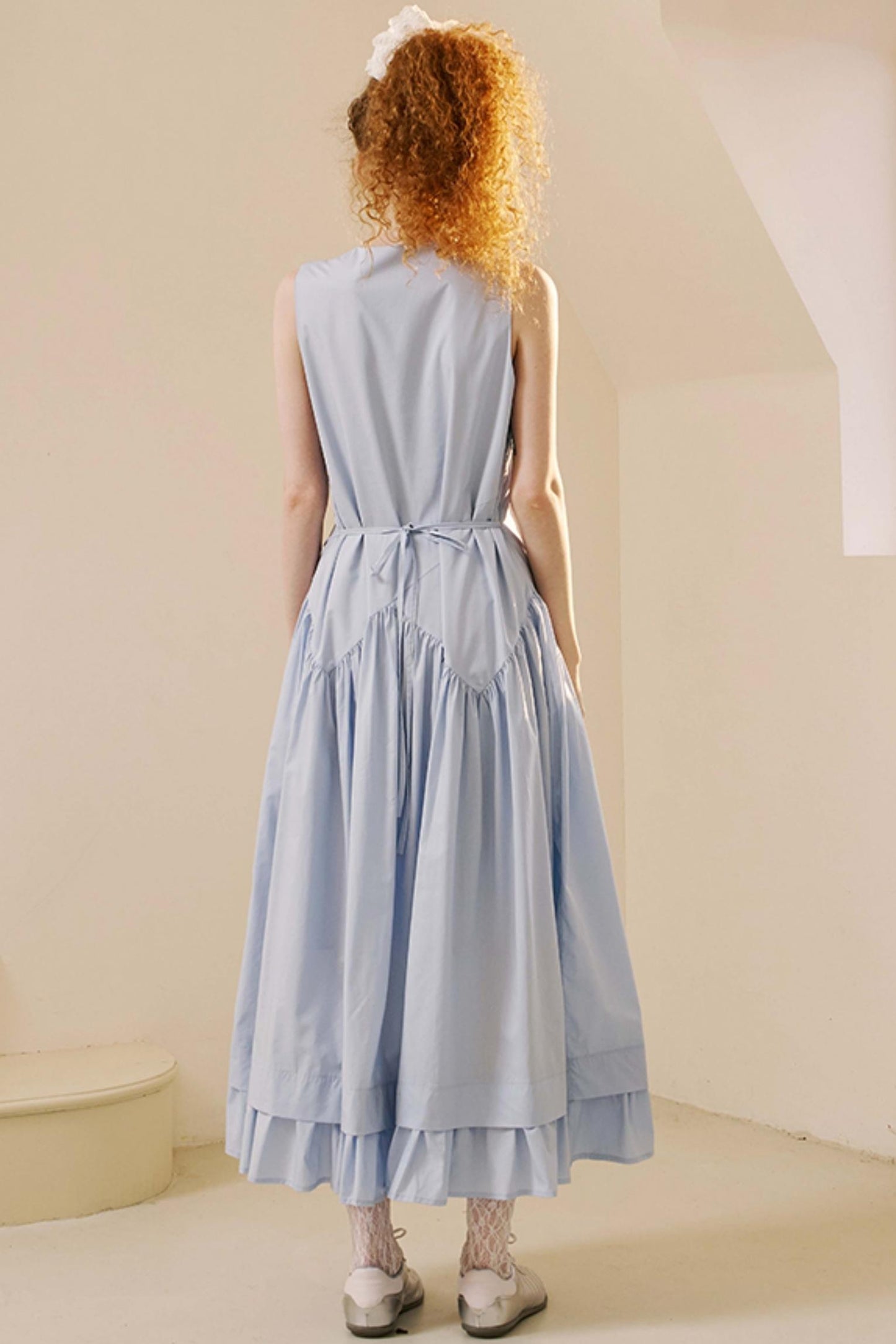 Elegant Lace V-Neck Dress