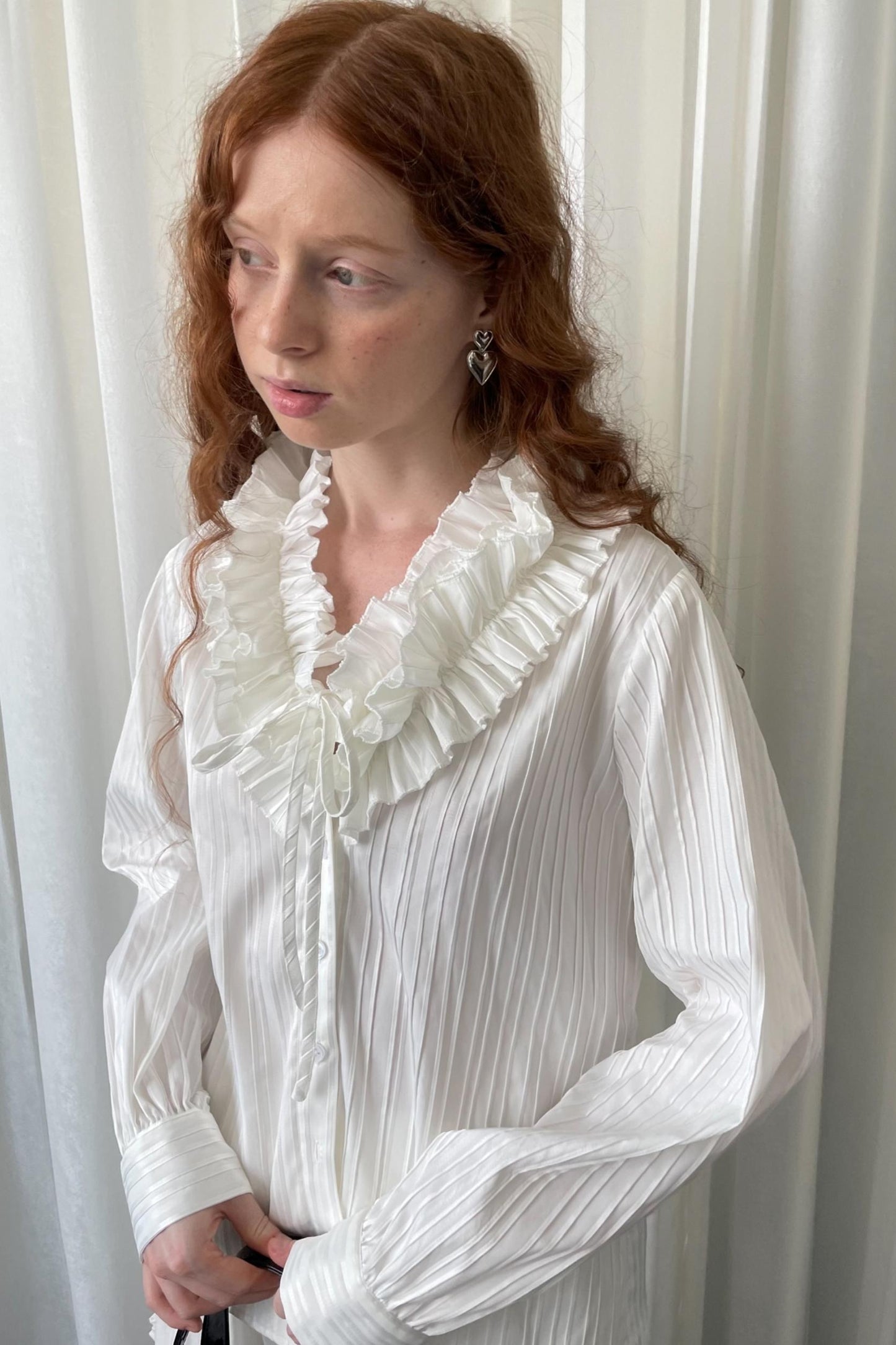 Big Lace Tie Long Sleeve Shirt