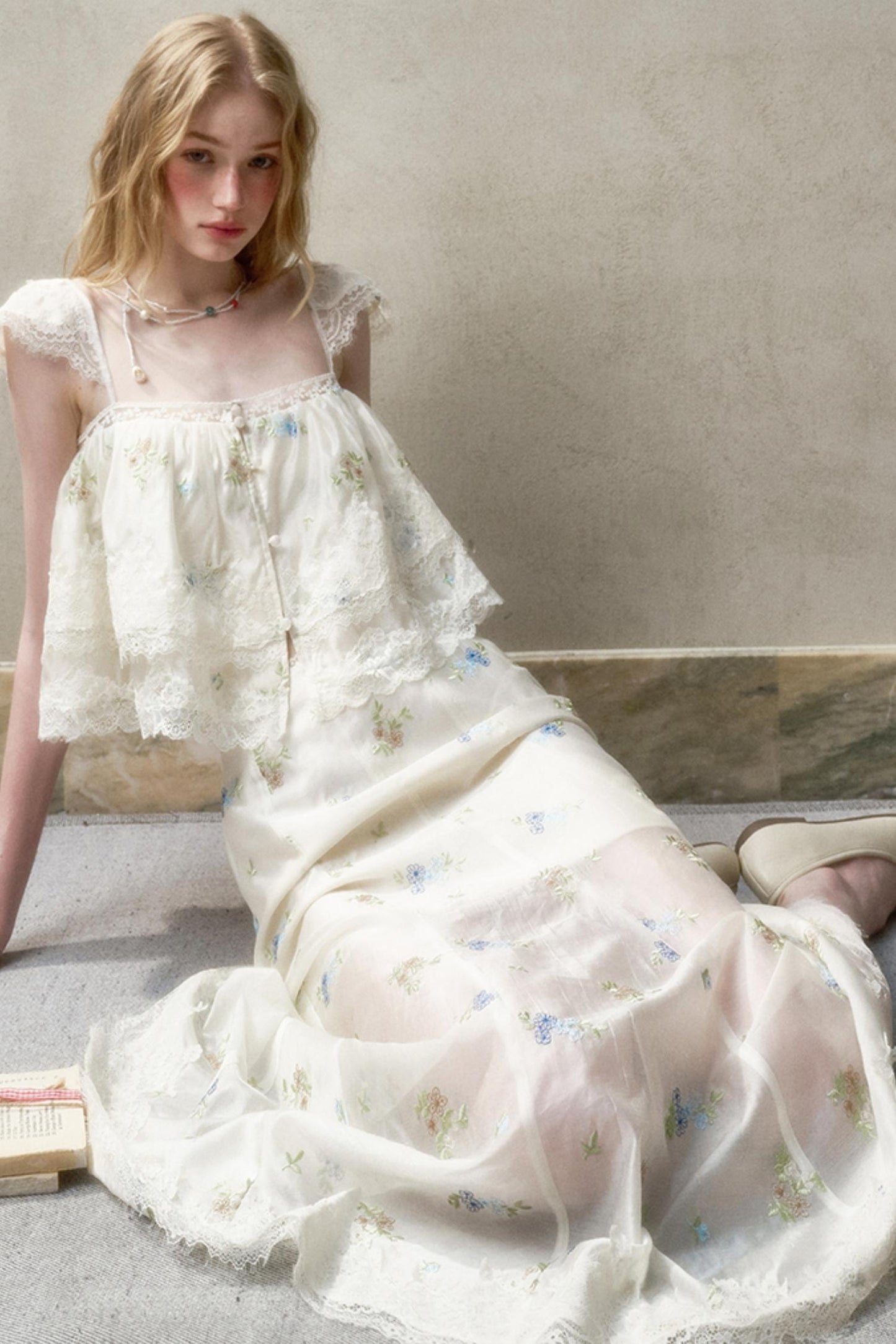 Airy Floral Ensemble Skirt Set-Up