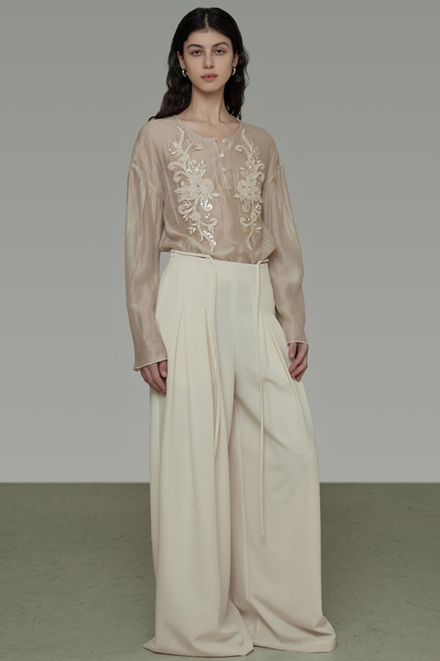 Retro Embroidered Blouse