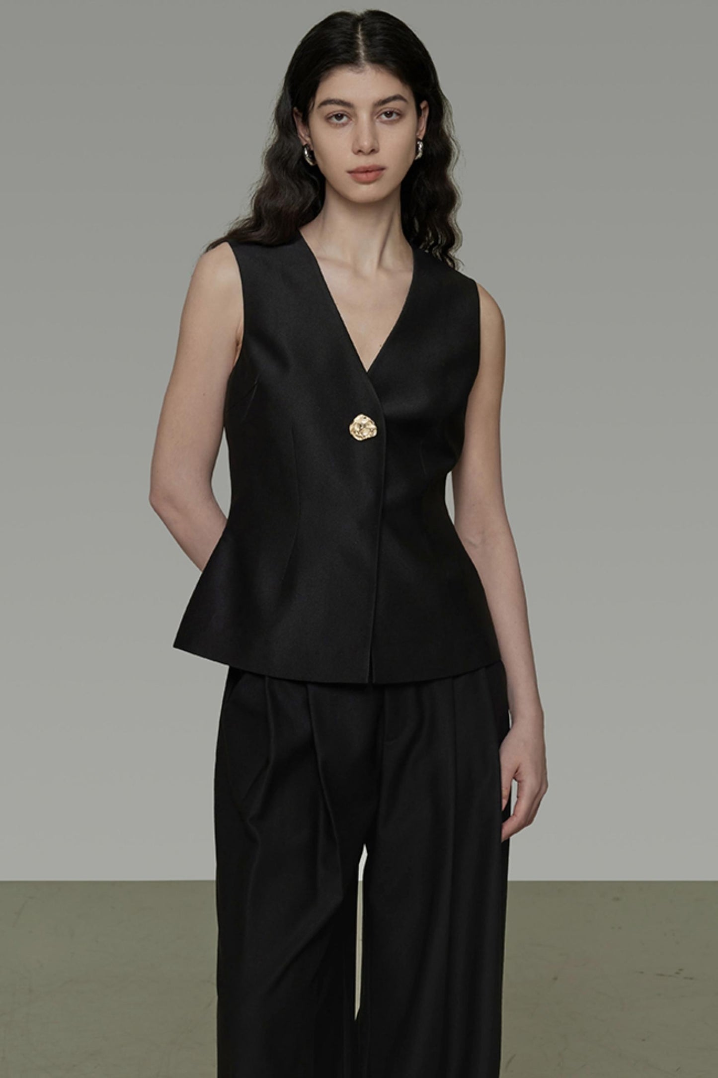 Black Slim Fit V-Neck Summer Vest