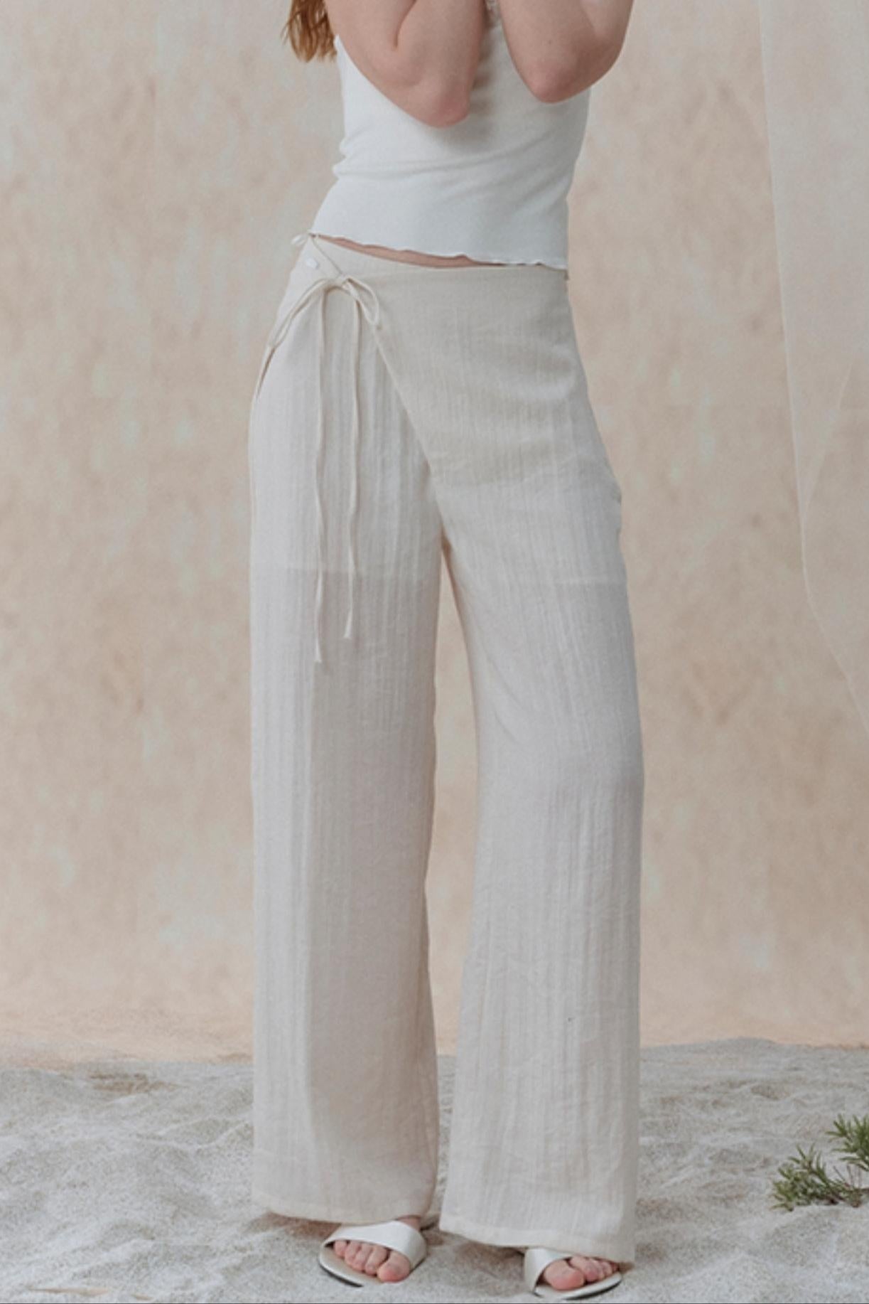 Pleatless Lapel Wide-Leg Trousers