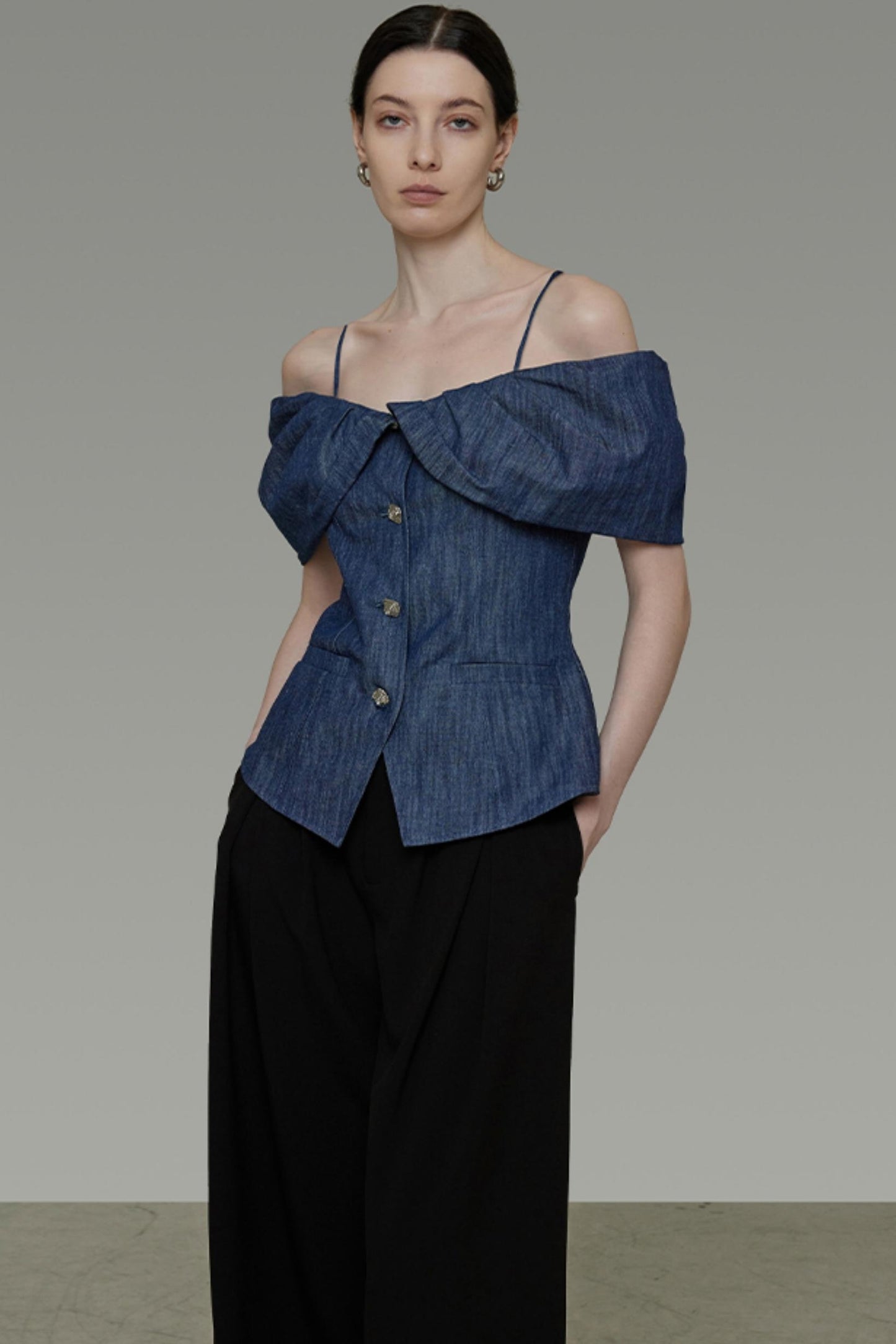 One-Shoulder Bubble Sleeve Top
