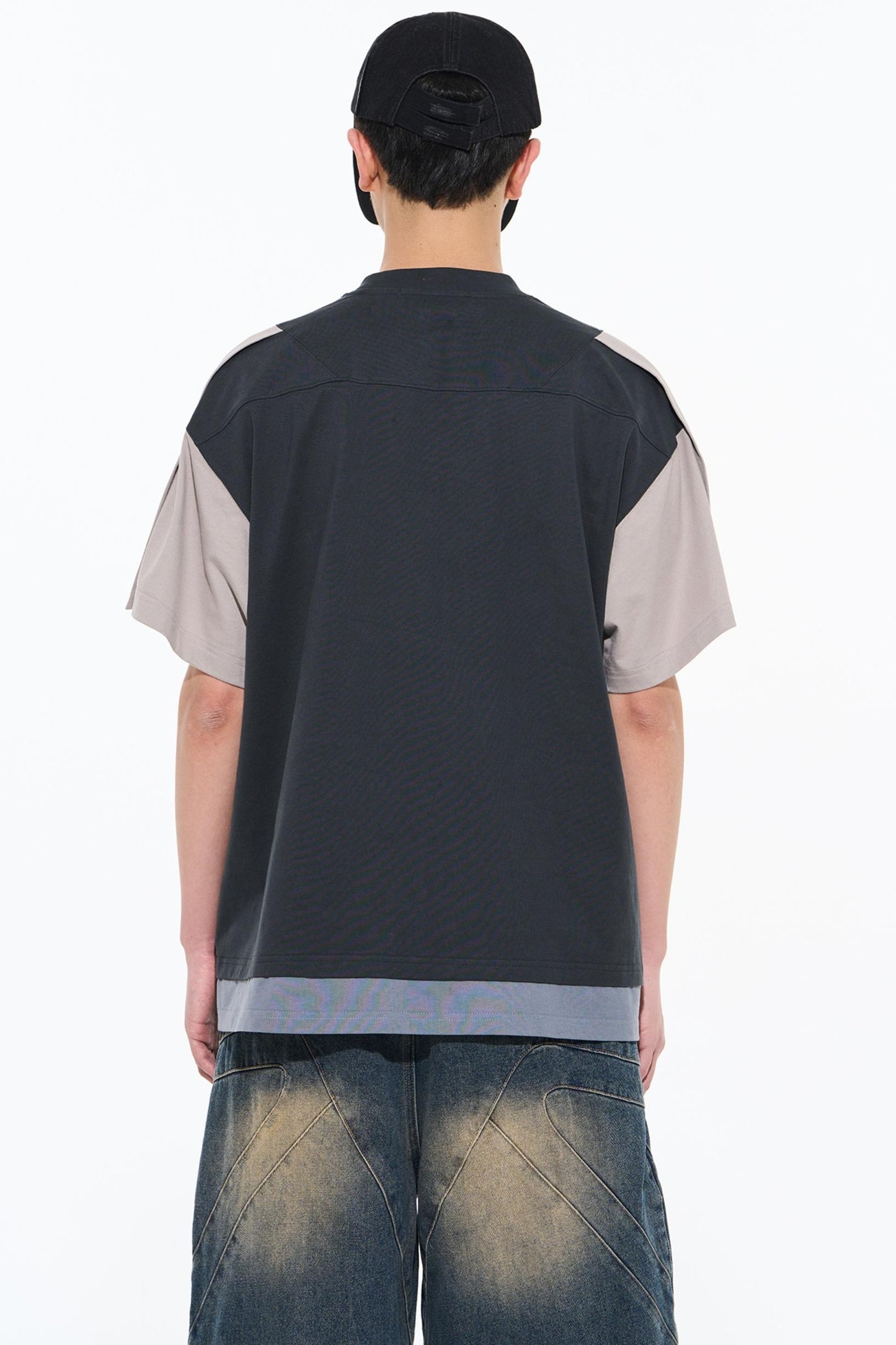 Contrasting Stitching T-Shirt