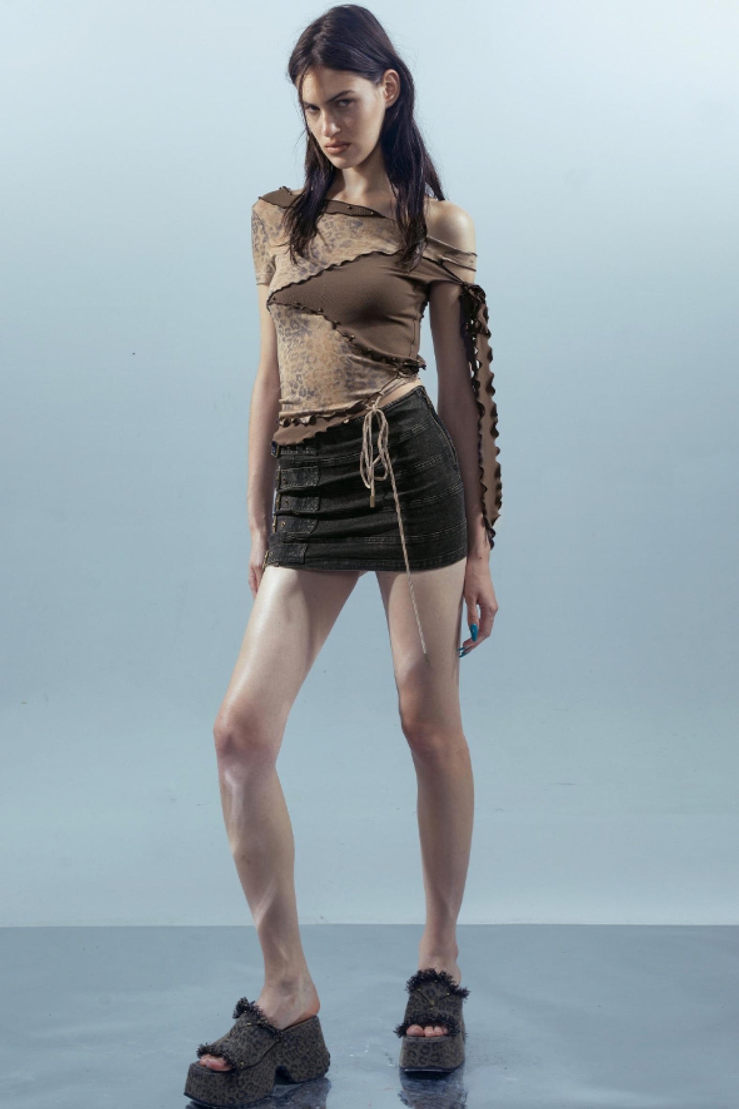 Spliced Rivet Short Sleeve Tee