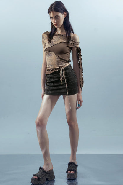 Spliced Rivet Short Sleeve Tee