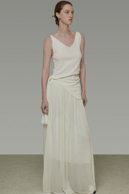 Flowing Pleated Skirt