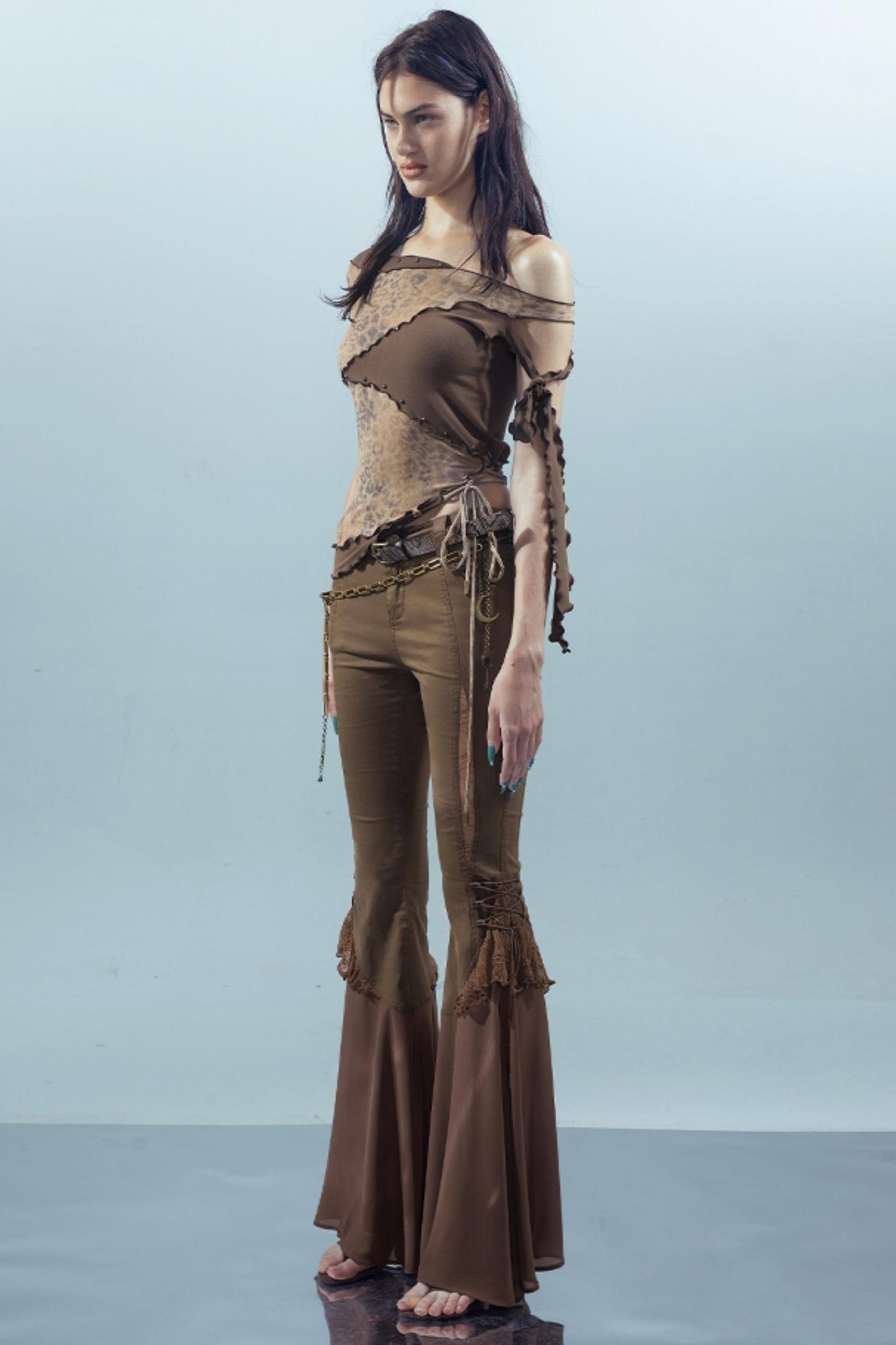 Spliced Rivet Short Sleeve Tee