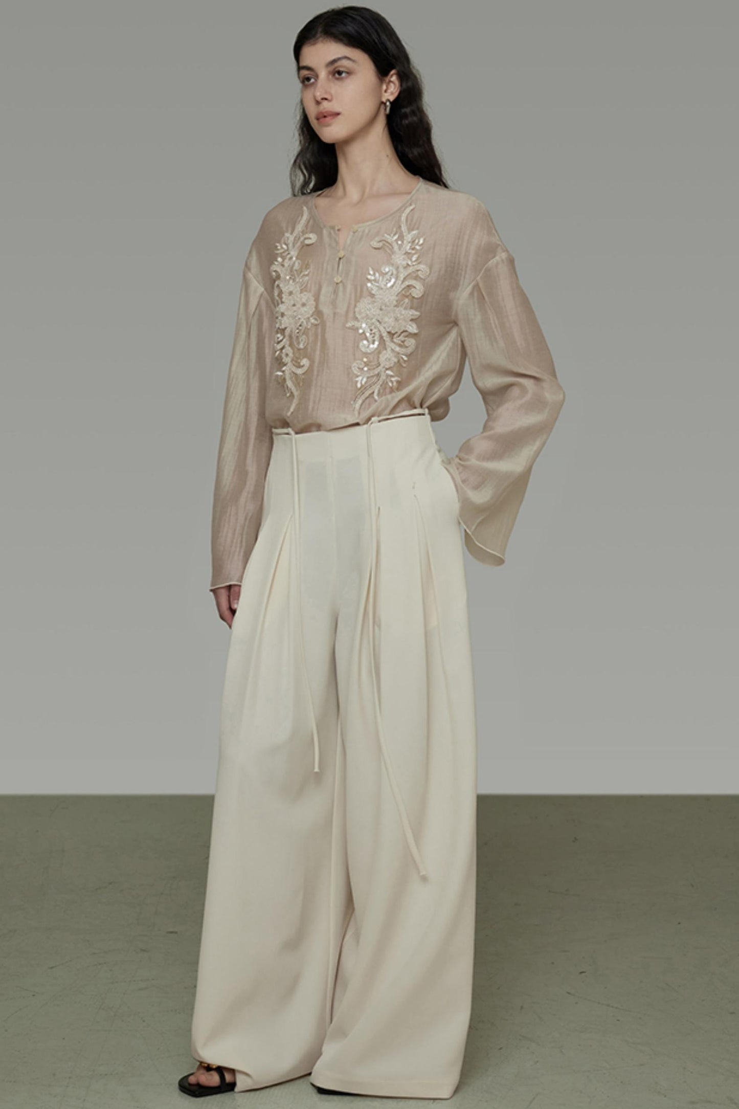 Retro Embroidered Blouse