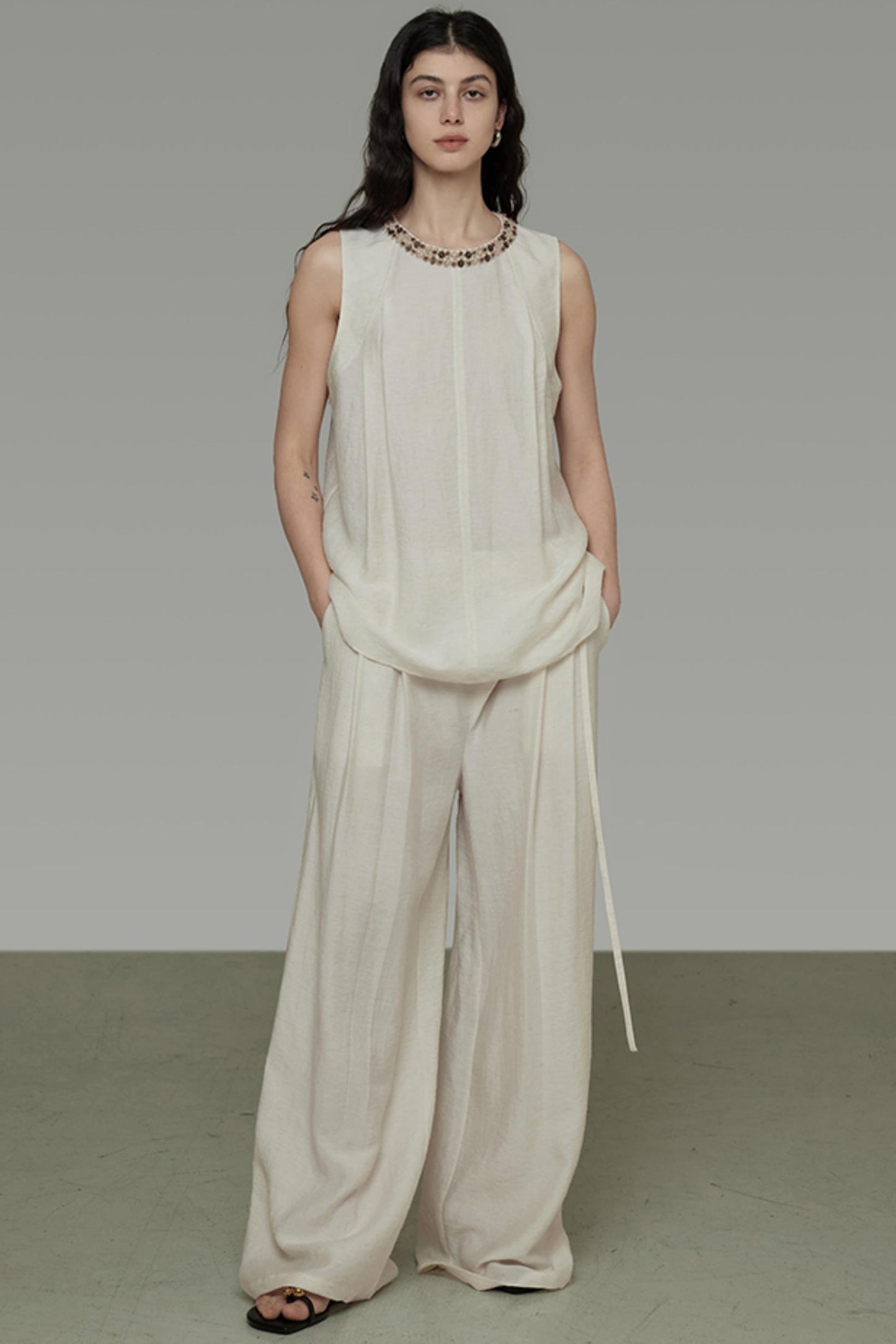 Simple Union Collar Vest