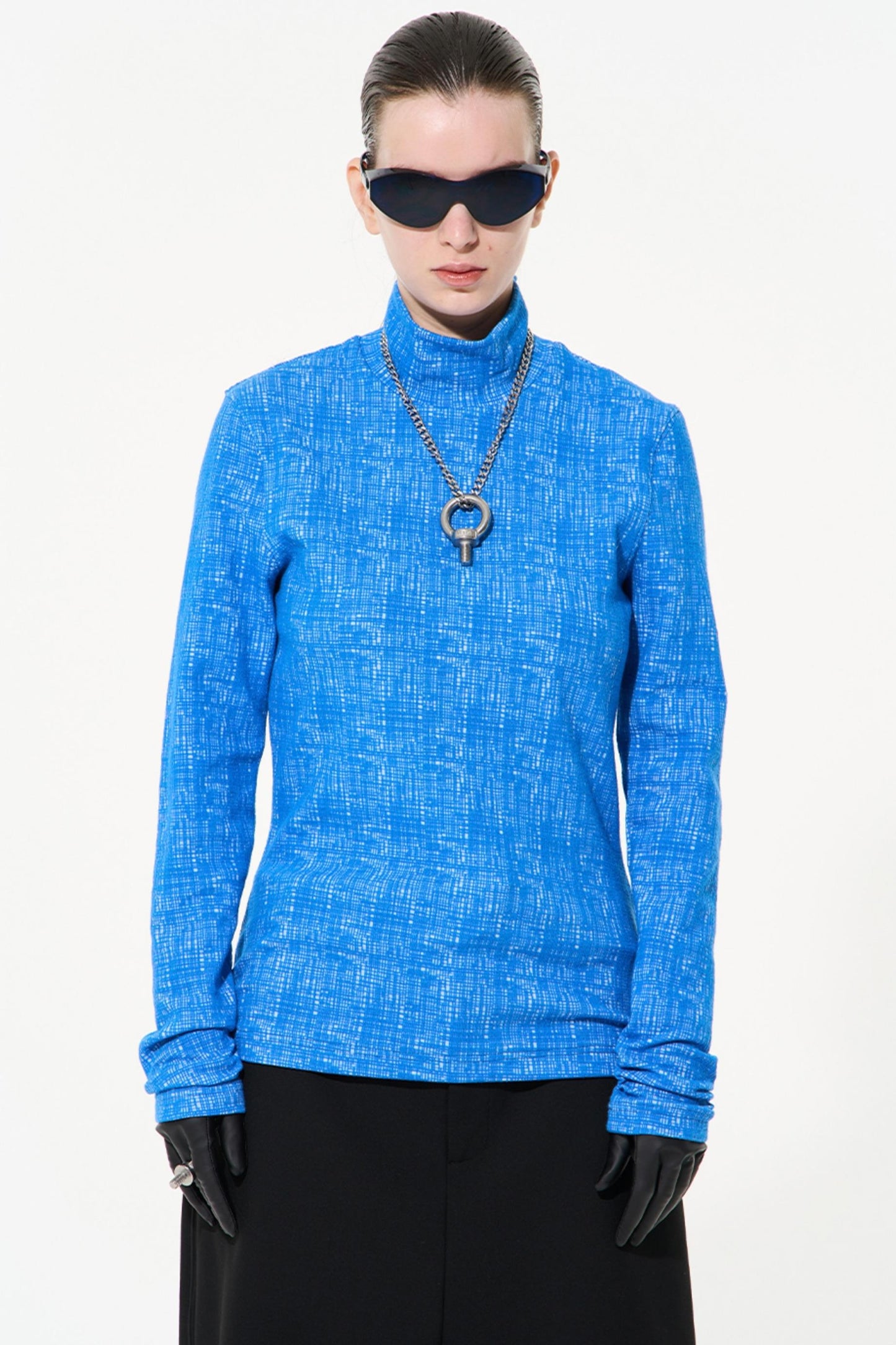 Minimalist Stand Collar Tee