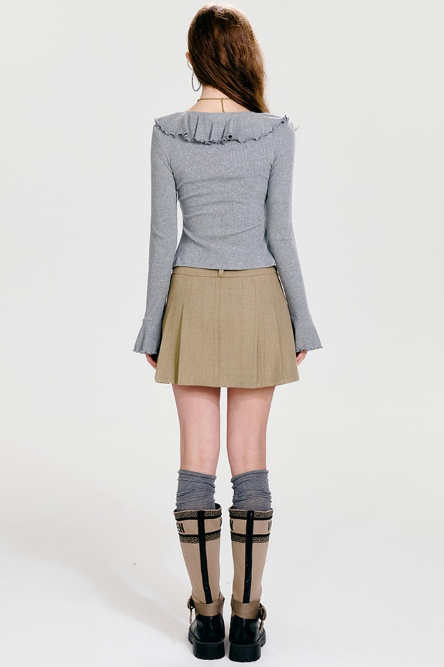 Chic V-Neck Ruffled Cardigan